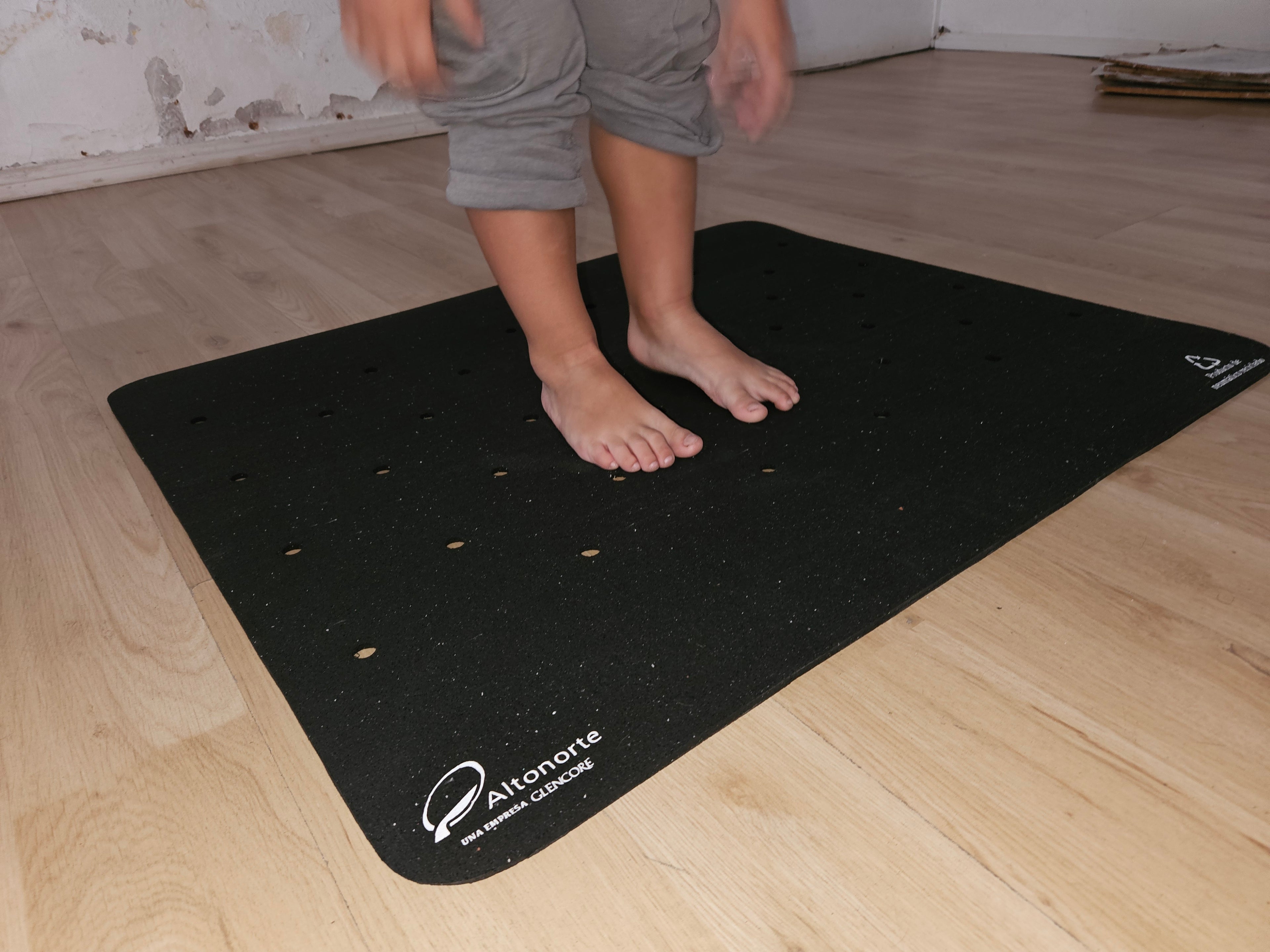 Piso Antideslizante para Ducha "M"